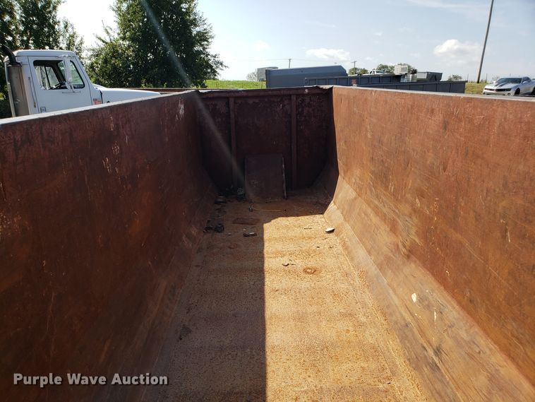 image for item DG7654 Roll-off container