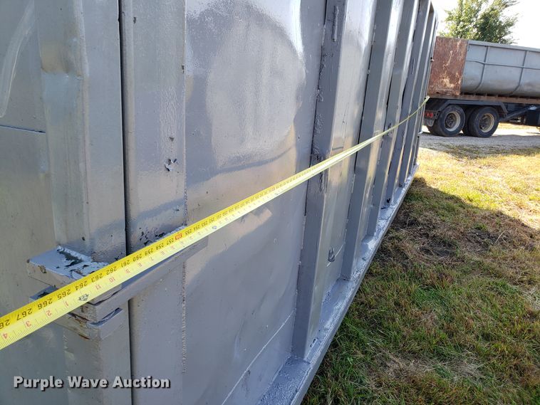 image for item DG7656 Roll-off container