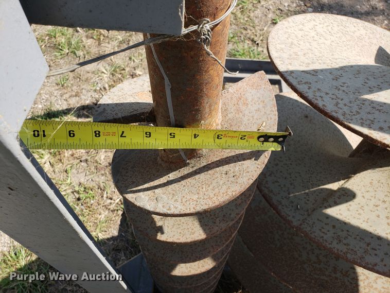 image for item DG7662 Mcmillen C1920H2 skid steer auger