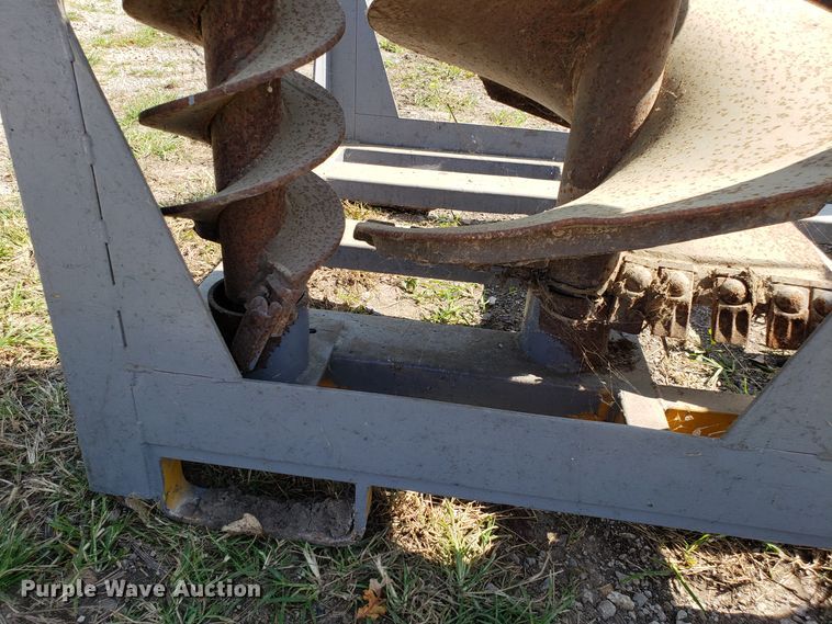 image for item DG7662 Mcmillen C1920H2 skid steer auger