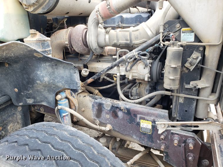 image for item DG7689 2001 Mack CV513 dump truck