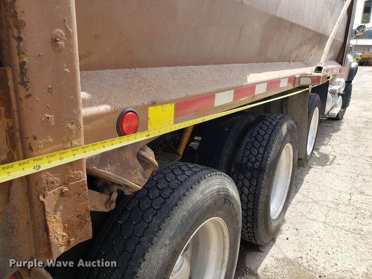 image for item DG7689 2001 Mack CV513 dump truck