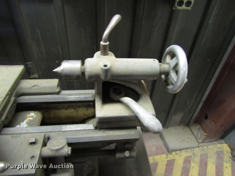 image for item DG8224 Sheldon lathe