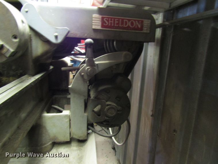 image for item DG8224 Sheldon lathe