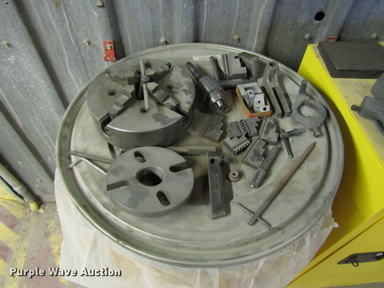 image for item DG8224 Sheldon lathe