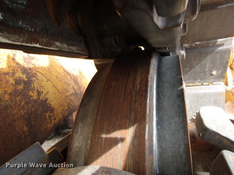 image for item DG8225 2007 John Deere 850J dozer