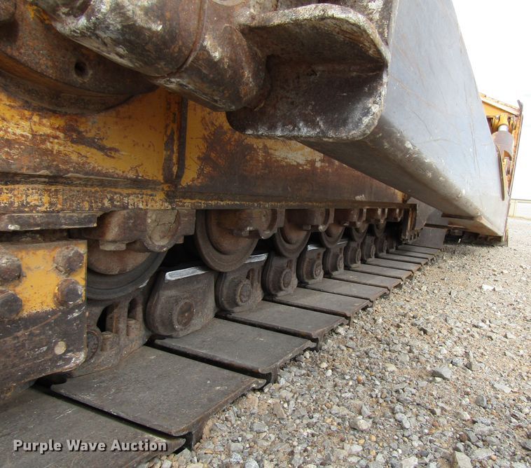 image for item DG8225 2007 John Deere 850J dozer