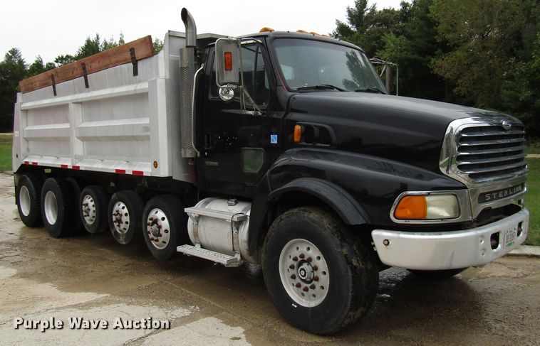 image for item DG8228 2006 Sterling L-Line dump truck