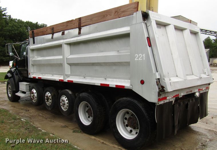 image for item DG8228 2006 Sterling L-Line dump truck