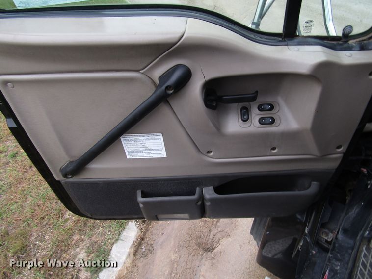 image for item DG8228 2006 Sterling L-Line dump truck