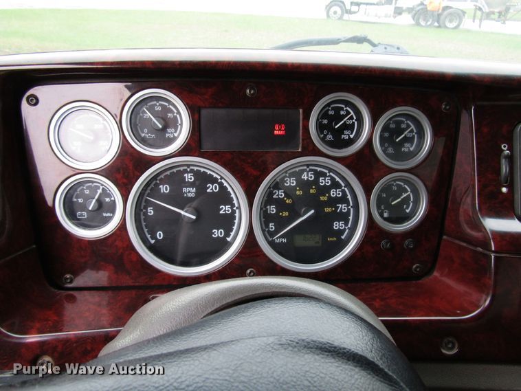 image for item DG8228 2006 Sterling L-Line dump truck