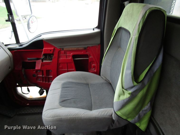 image for item DG8228 2006 Sterling L-Line dump truck