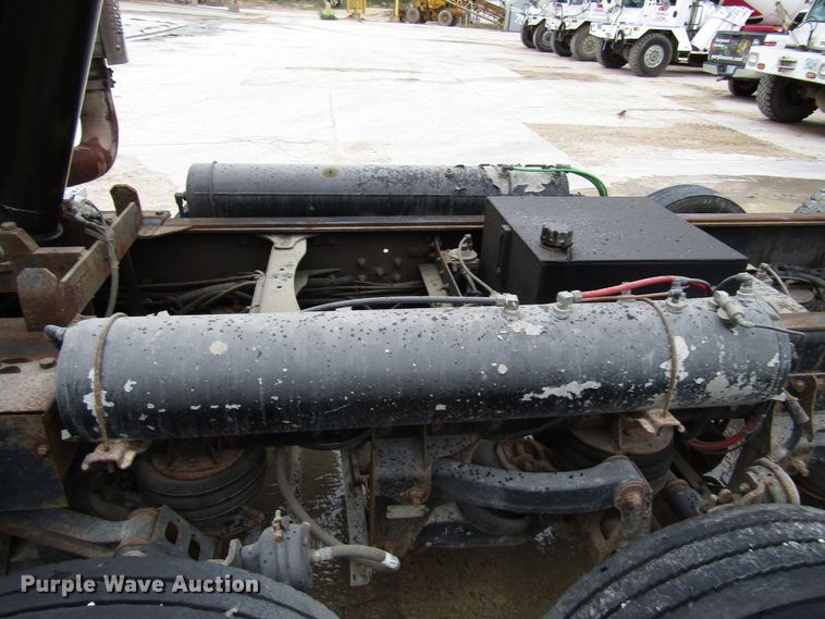 image for item DG8228 2006 Sterling L-Line dump truck