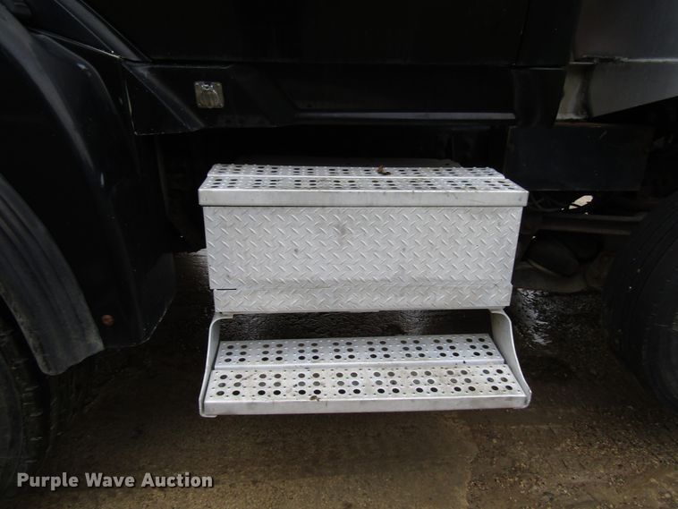 image for item DG8228 2006 Sterling L-Line dump truck