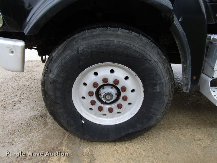 image for item DG8228 2006 Sterling L-Line dump truck