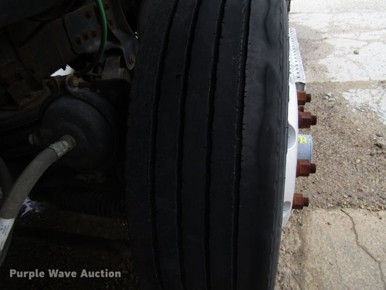 image for item DG8228 2006 Sterling L-Line dump truck