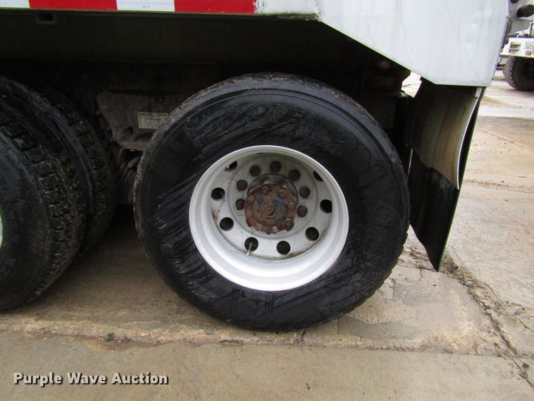 image for item DG8228 2006 Sterling L-Line dump truck