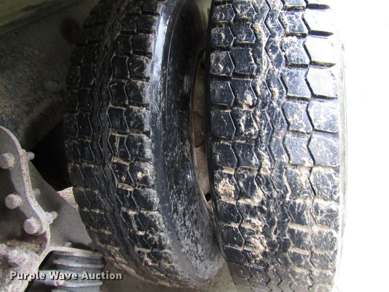 image for item DG8228 2006 Sterling L-Line dump truck