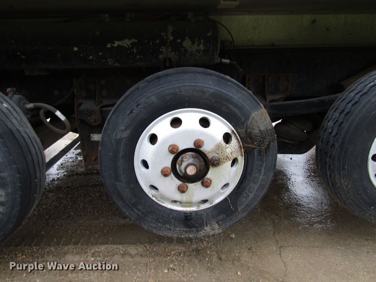 image for item DG8228 2006 Sterling L-Line dump truck