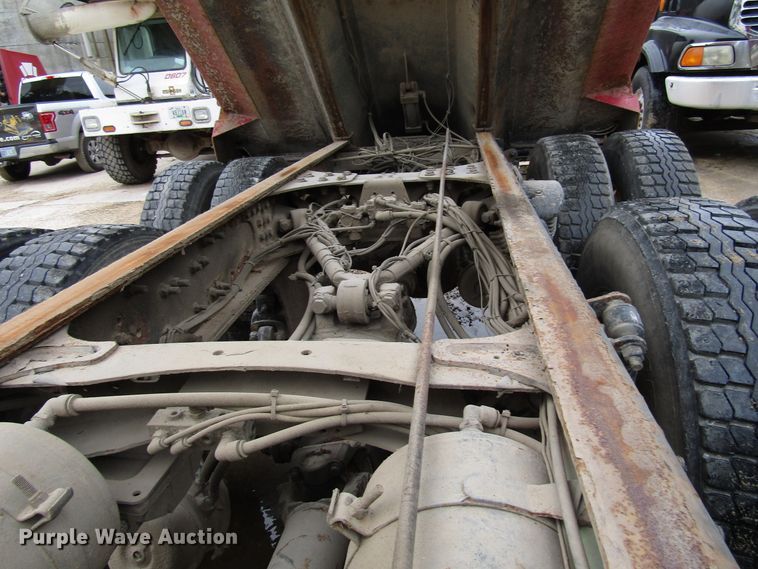 image for item DG8229 2006 Sterling L-Line dump truck