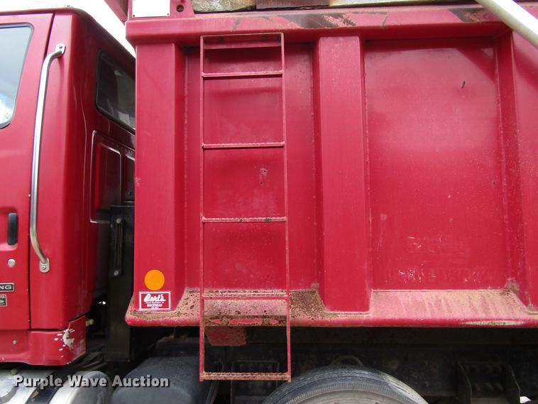 image for item DG8229 2006 Sterling L-Line dump truck