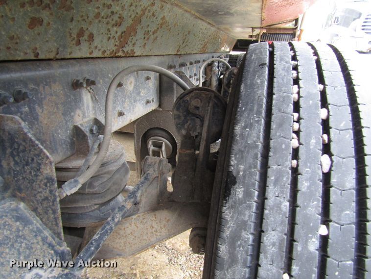 image for item DG8229 2006 Sterling L-Line dump truck