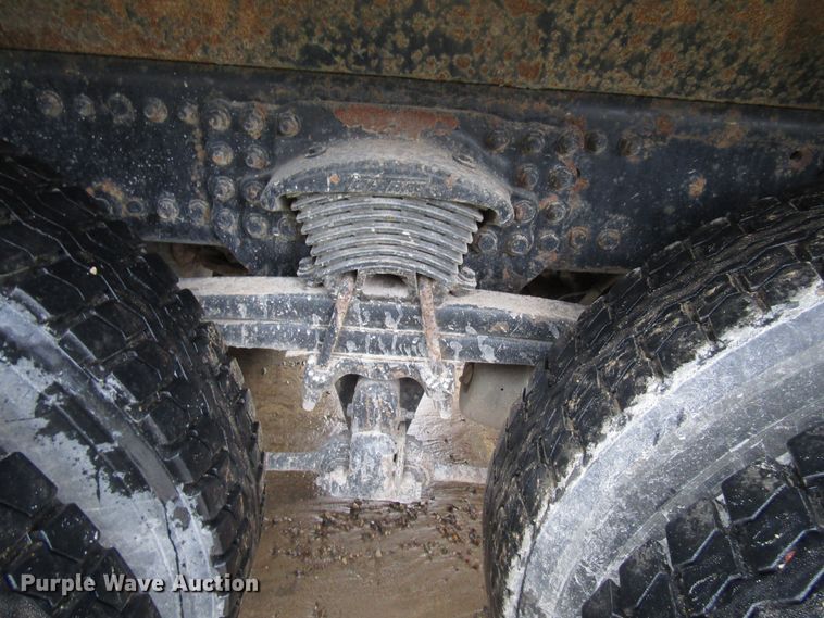 image for item DG8229 2006 Sterling L-Line dump truck