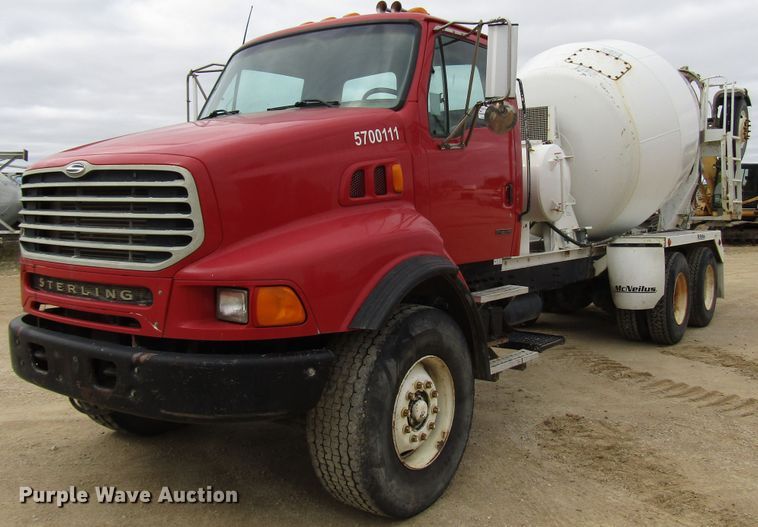 image for item DG8230 2001 Sterling L-Line ready mix truck
