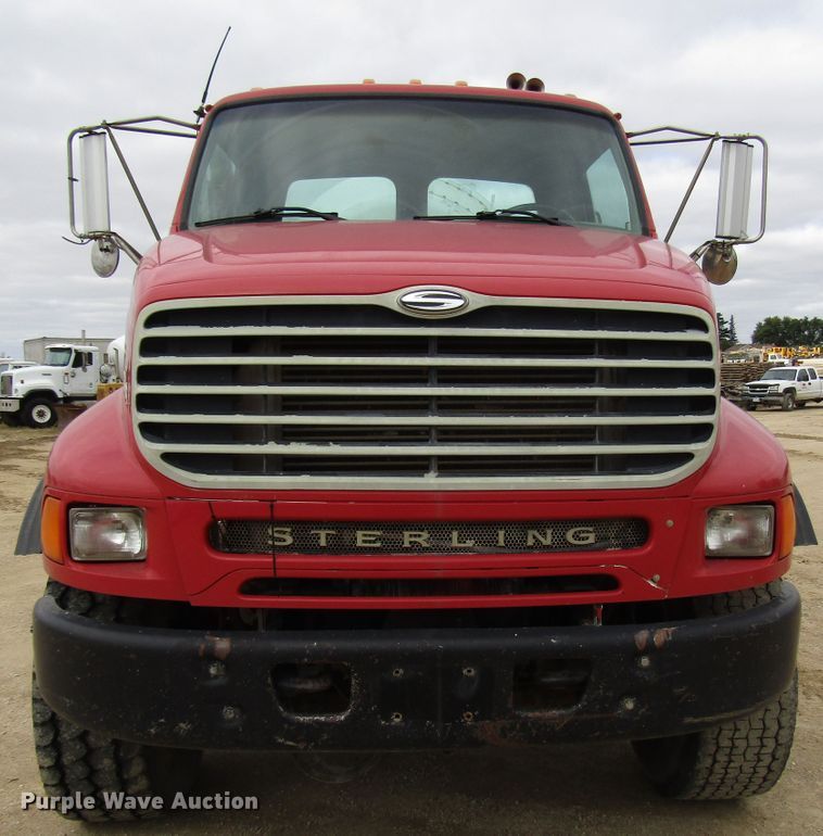 image for item DG8230 2001 Sterling L-Line ready mix truck