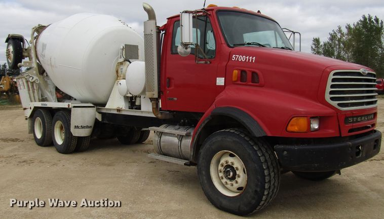 image for item DG8230 2001 Sterling L-Line ready mix truck
