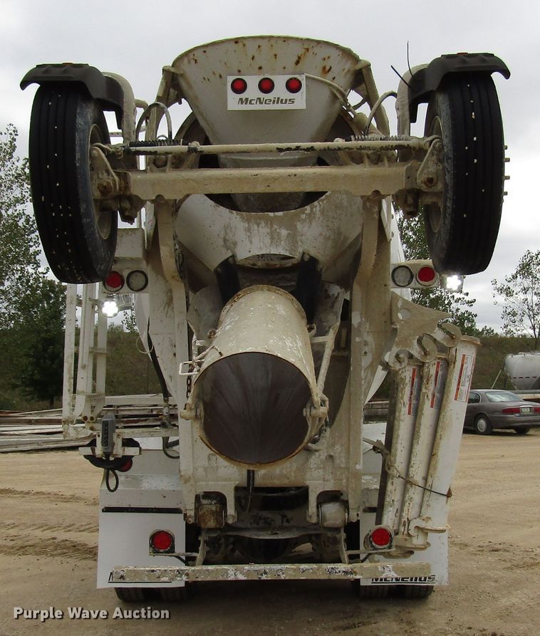 image for item DG8230 2001 Sterling L-Line ready mix truck