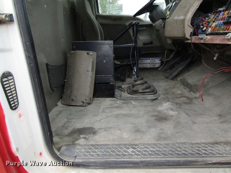 image for item DG8230 2001 Sterling L-Line ready mix truck