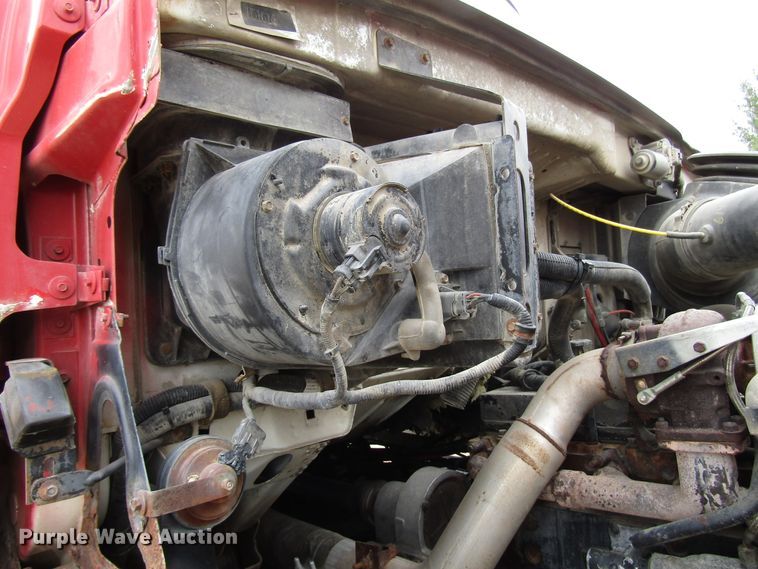 image for item DG8230 2001 Sterling L-Line ready mix truck