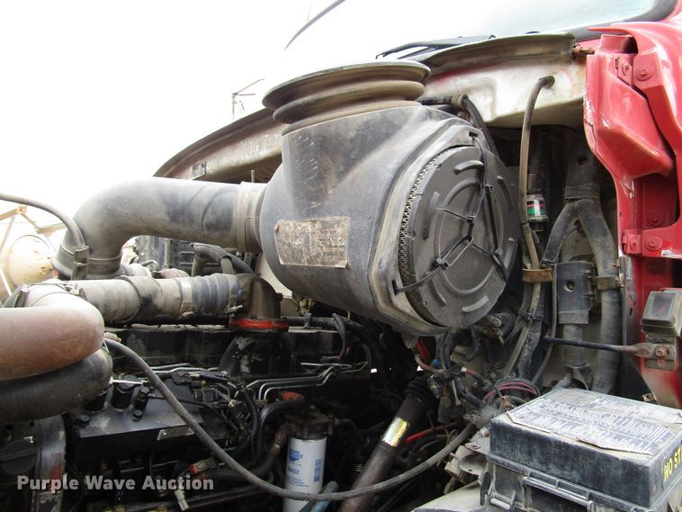 image for item DG8230 2001 Sterling L-Line ready mix truck