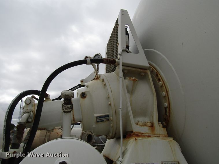 image for item DG8230 2001 Sterling L-Line ready mix truck