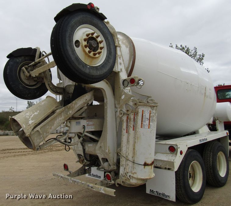 image for item DG8230 2001 Sterling L-Line ready mix truck