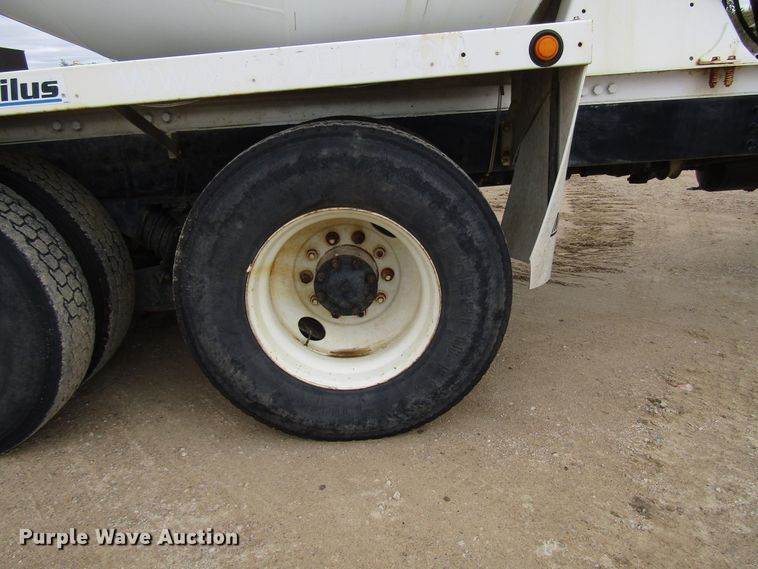 image for item DG8230 2001 Sterling L-Line ready mix truck