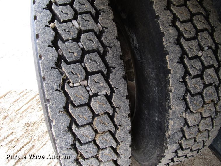 image for item DG8230 2001 Sterling L-Line ready mix truck