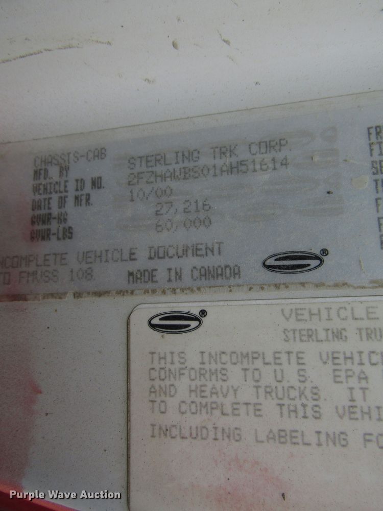 image for item DG8230 2001 Sterling L-Line ready mix truck