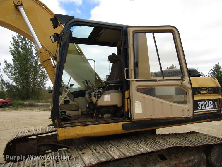 image for item DG8231 1997 Caterpillar 322B L excavator