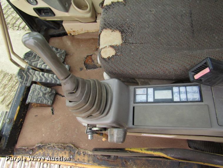 image for item DG8231 1997 Caterpillar 322B L excavator