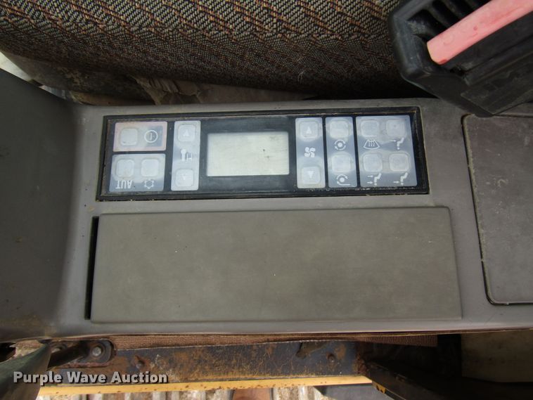 image for item DG8231 1997 Caterpillar 322B L excavator