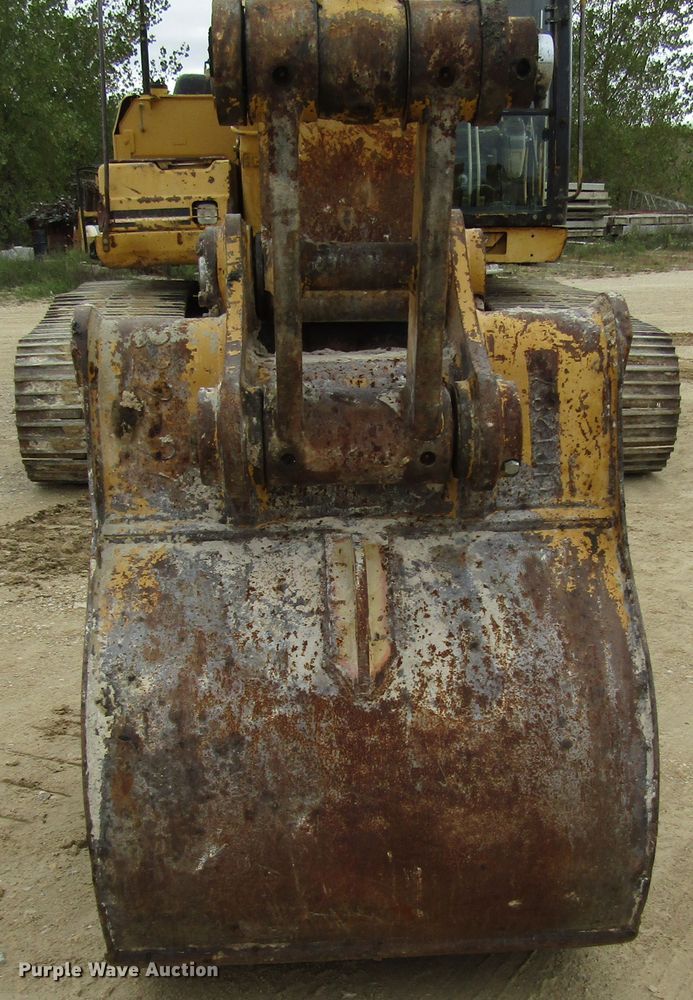 image for item DG8231 1997 Caterpillar 322B L excavator