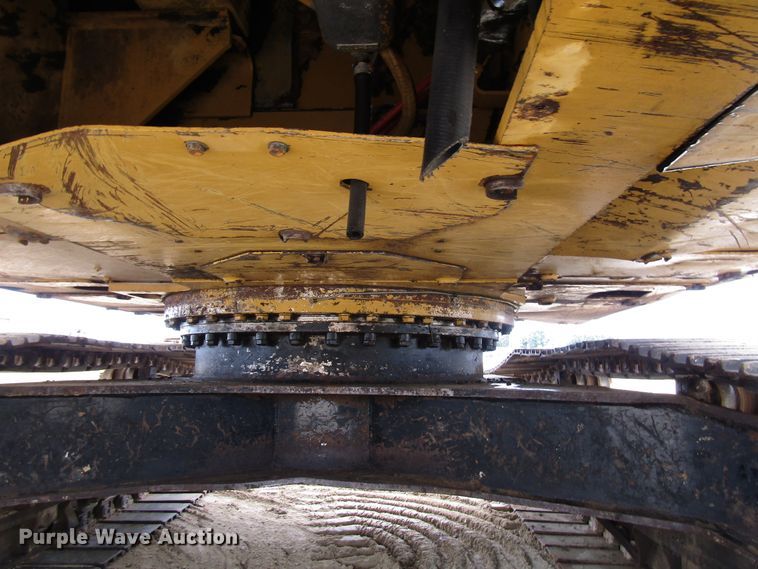 image for item DG8231 1997 Caterpillar 322B L excavator