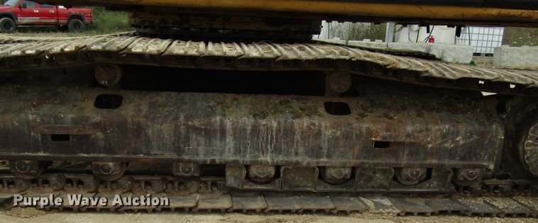 image for item DG8231 1997 Caterpillar 322B L excavator