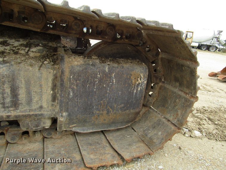image for item DG8231 1997 Caterpillar 322B L excavator
