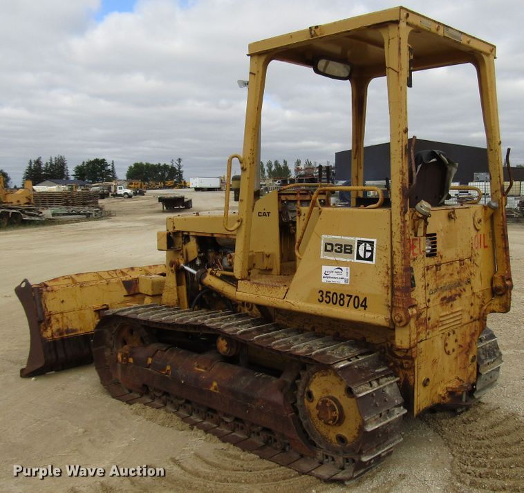 image for item DG8232 1984 Caterpillar D3B dozer
