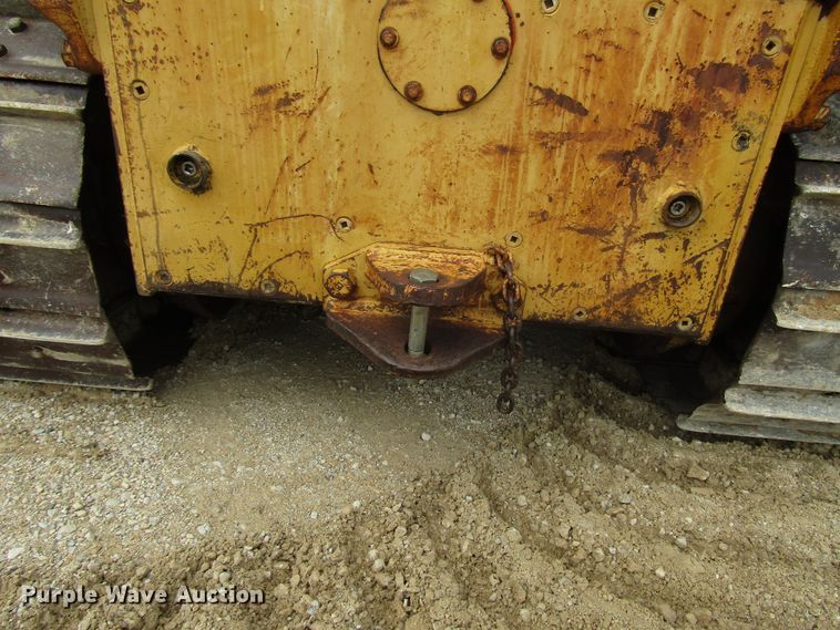 image for item DG8232 1984 Caterpillar D3B dozer