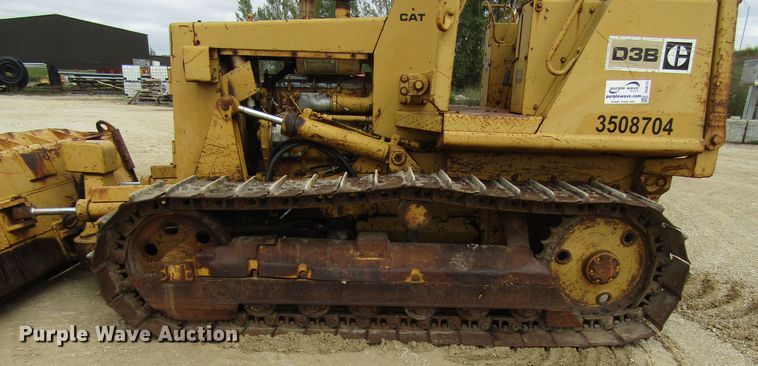 image for item DG8232 1984 Caterpillar D3B dozer
