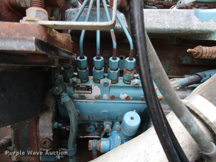 image for item DG8237 1993 International 4900 box truck